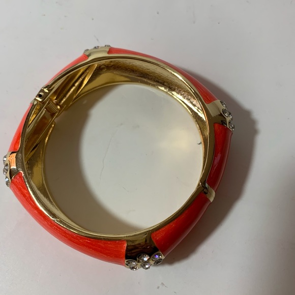 Orange bracelet - Picture 2 of 3